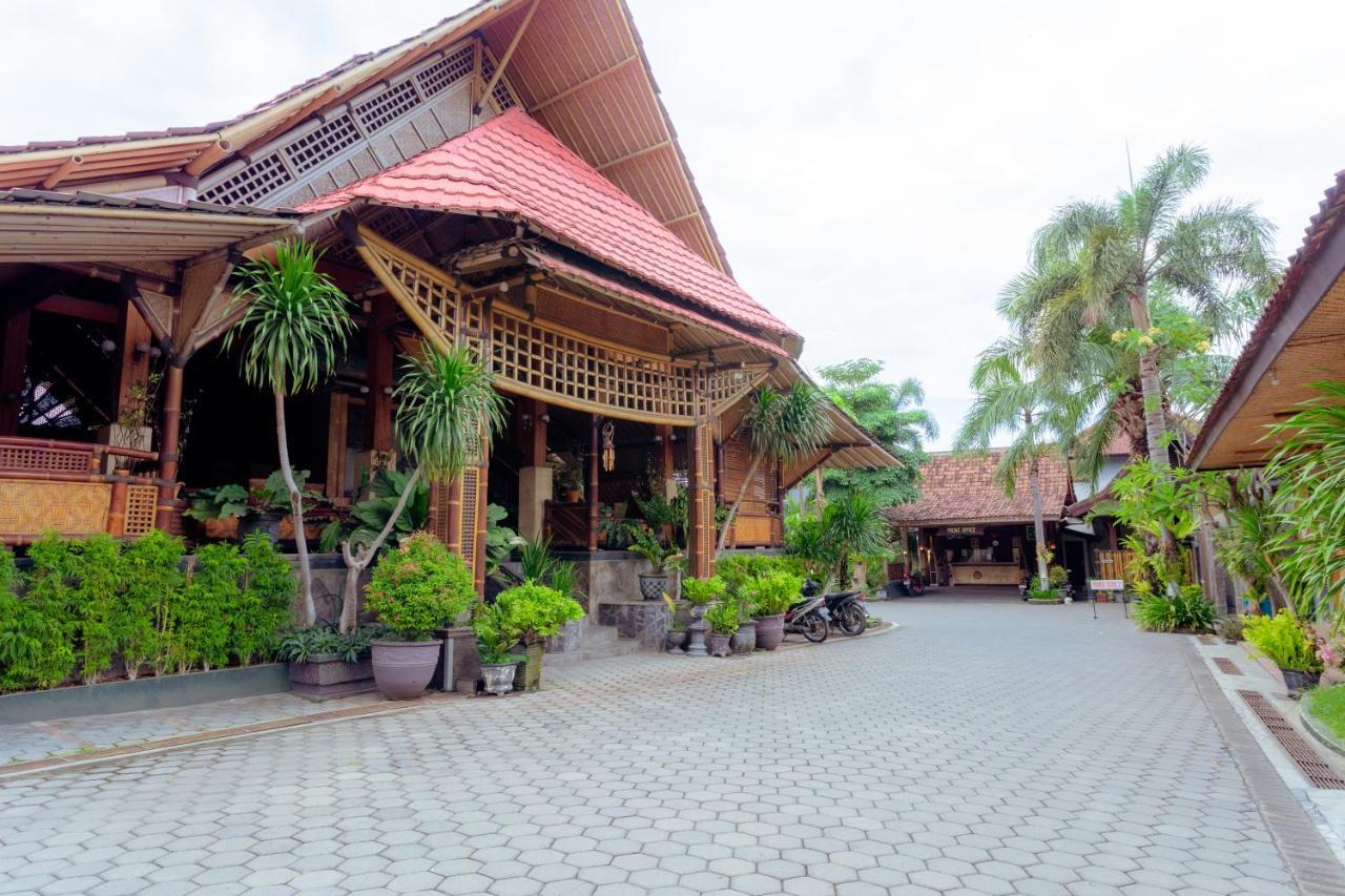 Hotel Mahkota Plengkung By Ecommerceloka 바뉴왕기 외부 사진